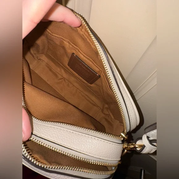 Coach Jes crossbody - Picture 5 of 11